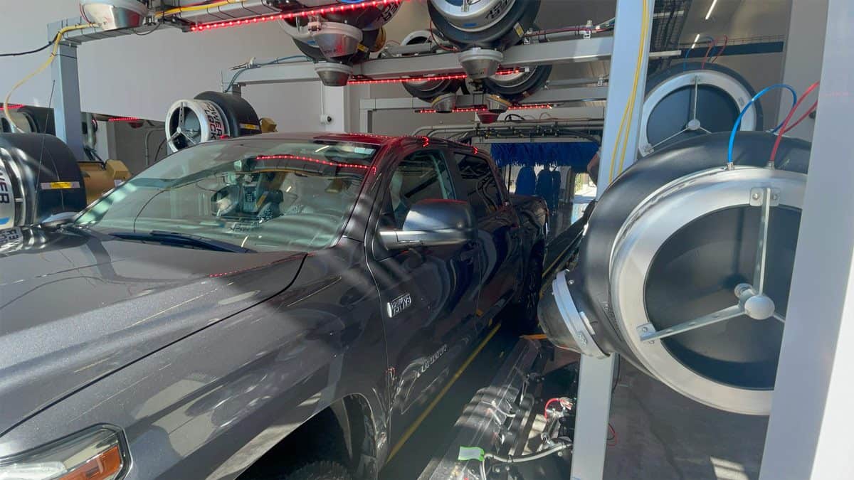 Gary Sinise Foundation Partnership WOW Carwash